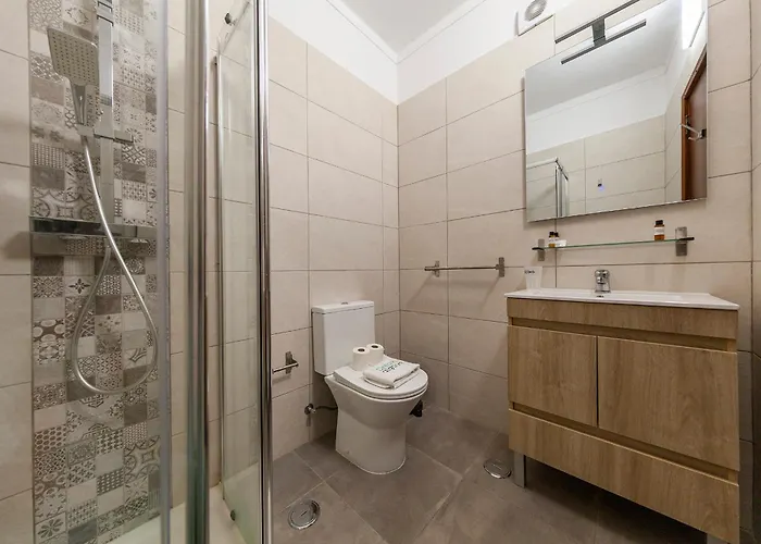 A22 - Rocha Flat In Portimao