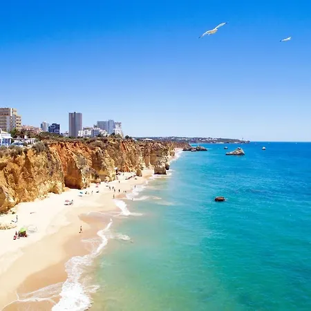A22 - Rocha Flat In Portimao